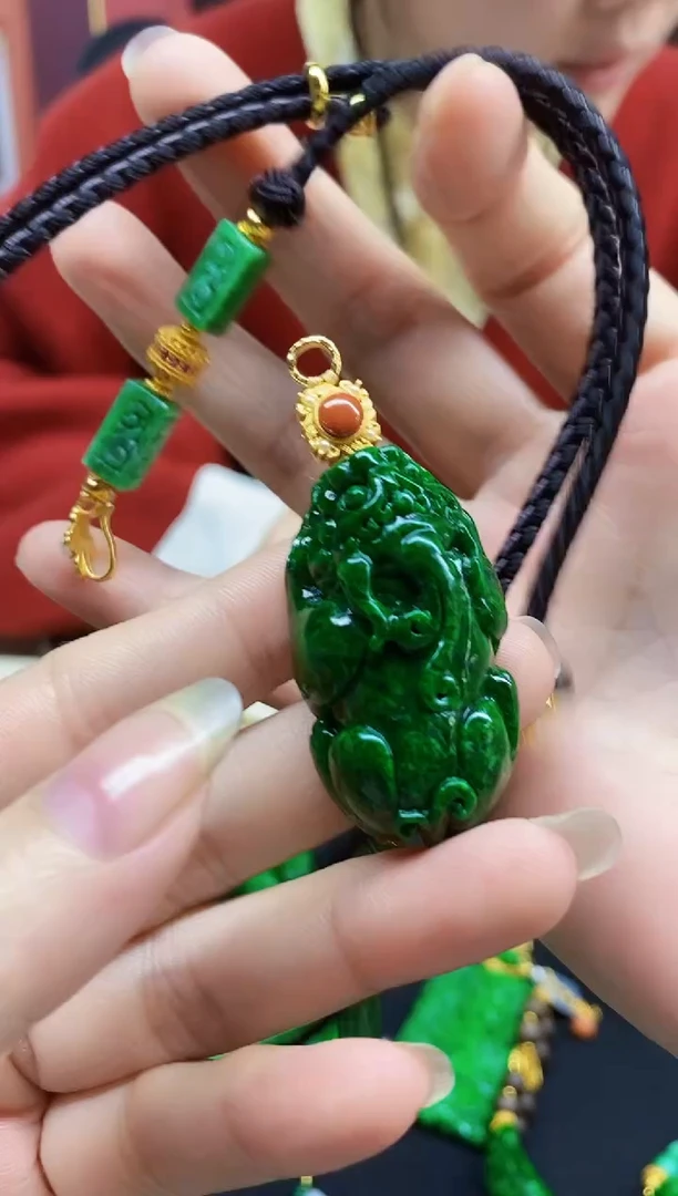 颈饰未镶嵌翡翠翡翠吊坠