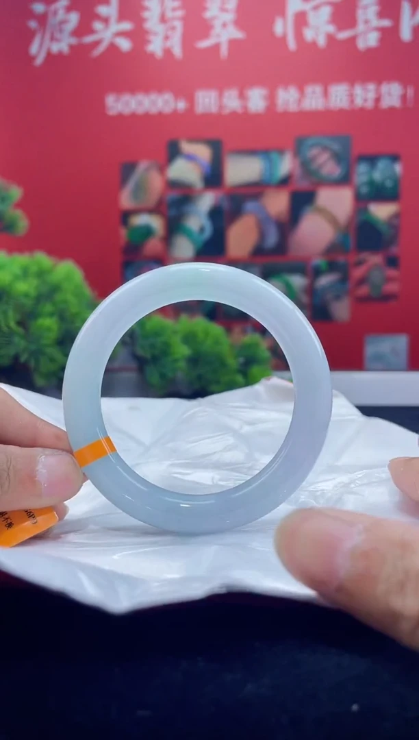 翡翠手镯未镶嵌手镯11