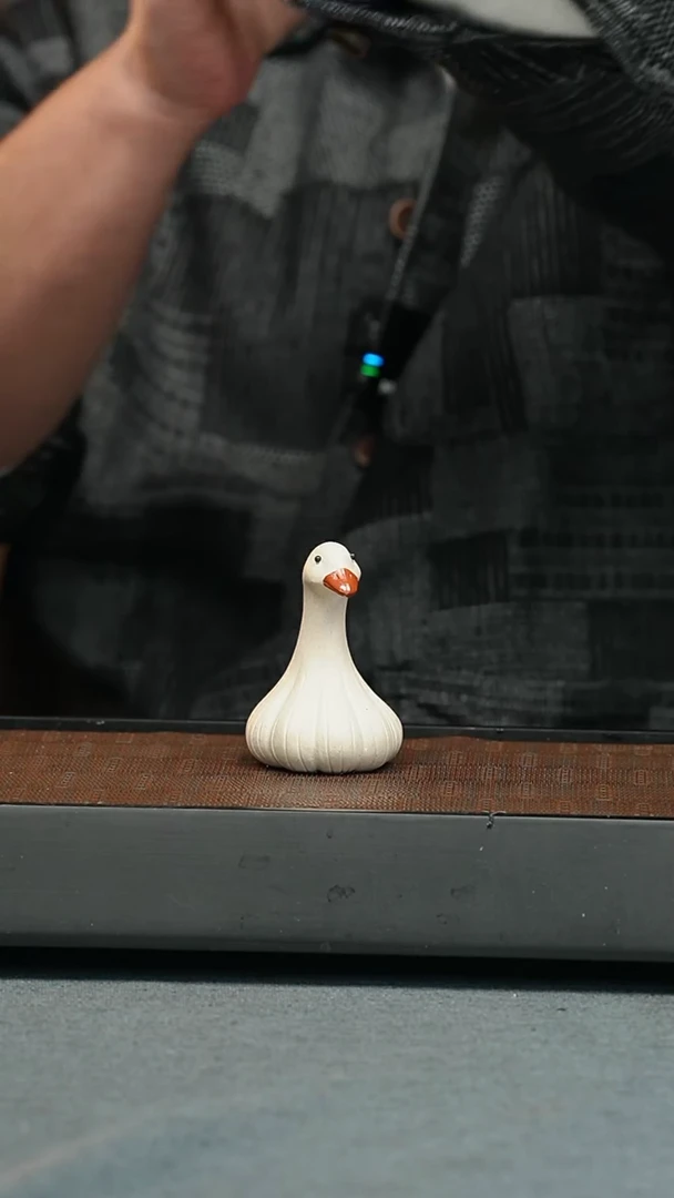 【闪购商品】紫砂茶壶五堂 茶宠-蒜了鸭