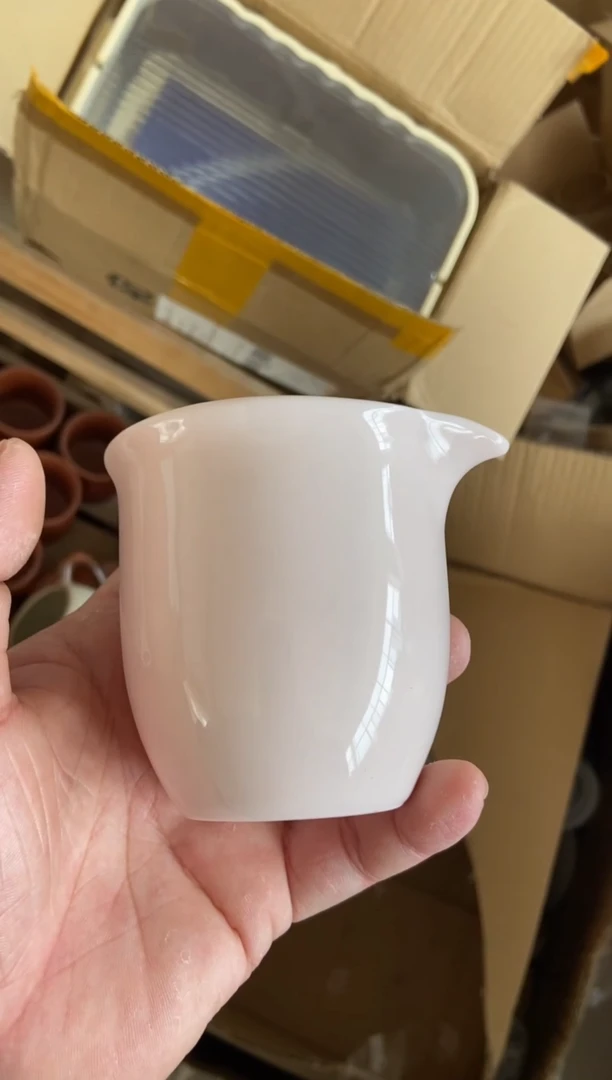 无运费险有瑕疵的摄影的产品有使用过的痕迹有点脏介意勿拍