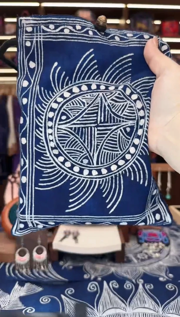 织绣L521黔东南苗族刺绣