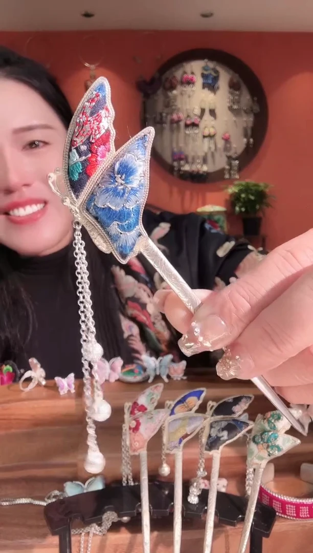 织绣手工刺绣苗绣饰品78