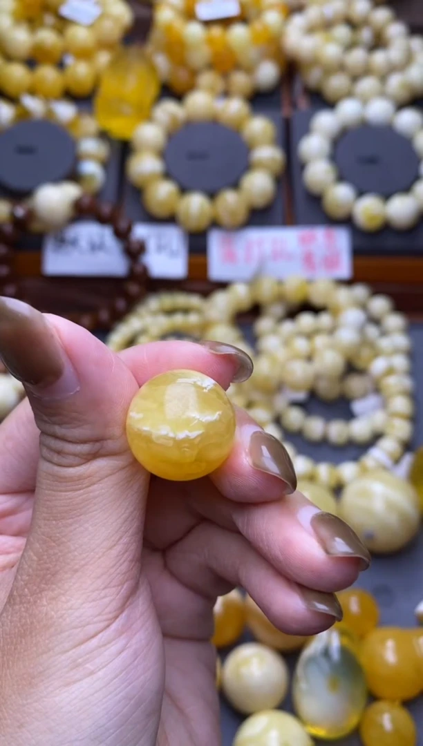 【闪购商品】琥珀裸石未镶嵌大小姐珠宝严选 90