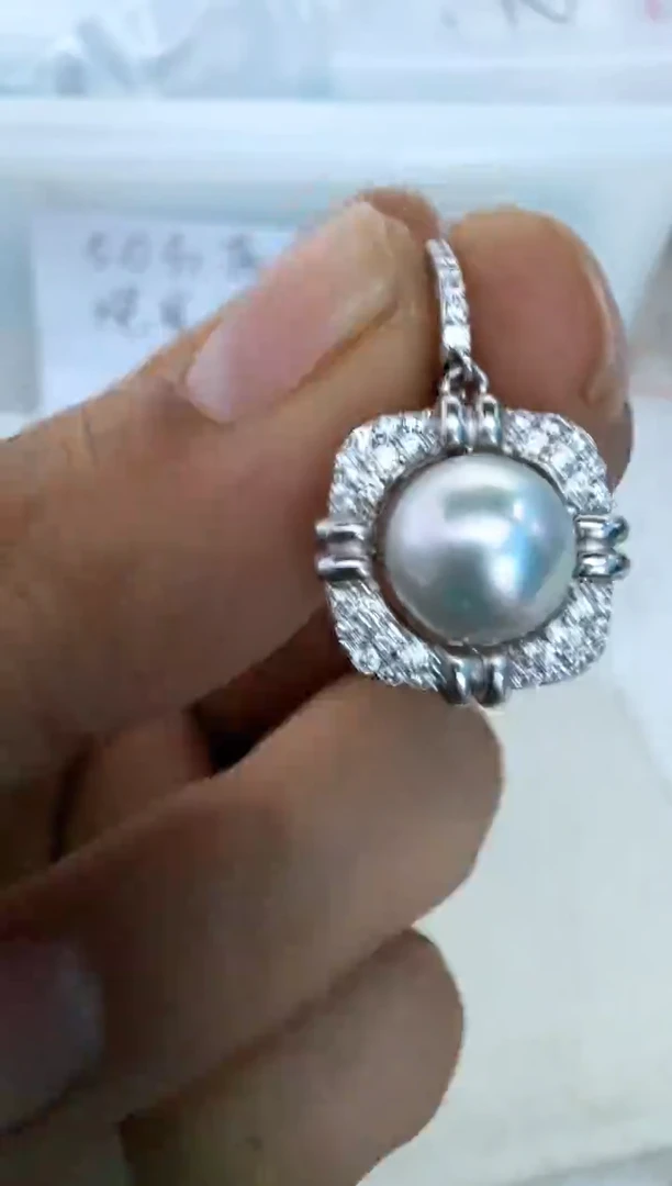 【闪购商品】海水珍珠颈饰银S925镶嵌吊坠