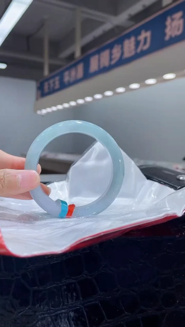 未镶嵌手镯翡翠手镯6