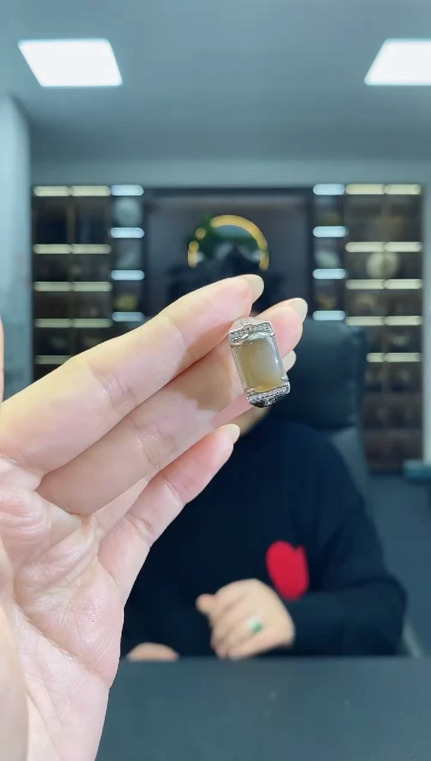 【闪购商品】和田玉戒指银S925镶嵌大猫眼