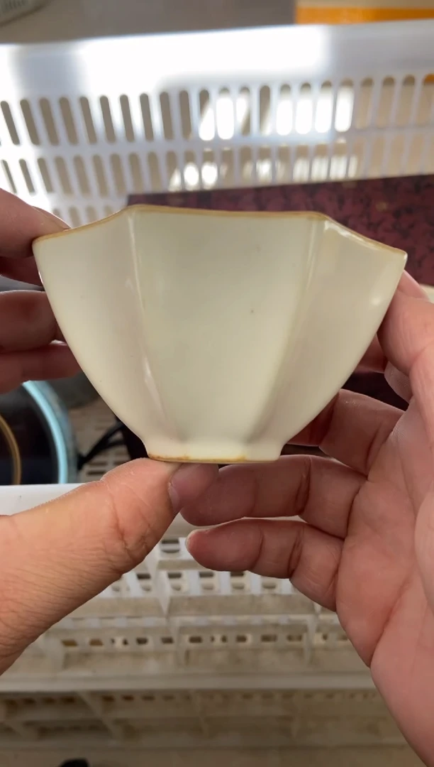杯无运费险有瑕疵的摄影的产品有使用过的痕迹有点脏介意勿拍