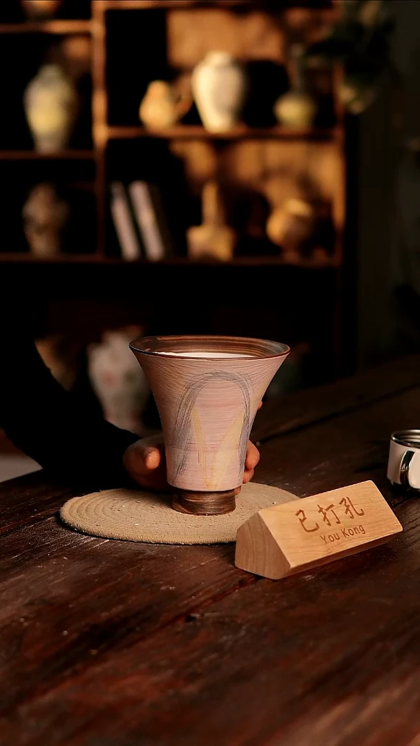 摆件21-389高度17口径13已打孔误差2