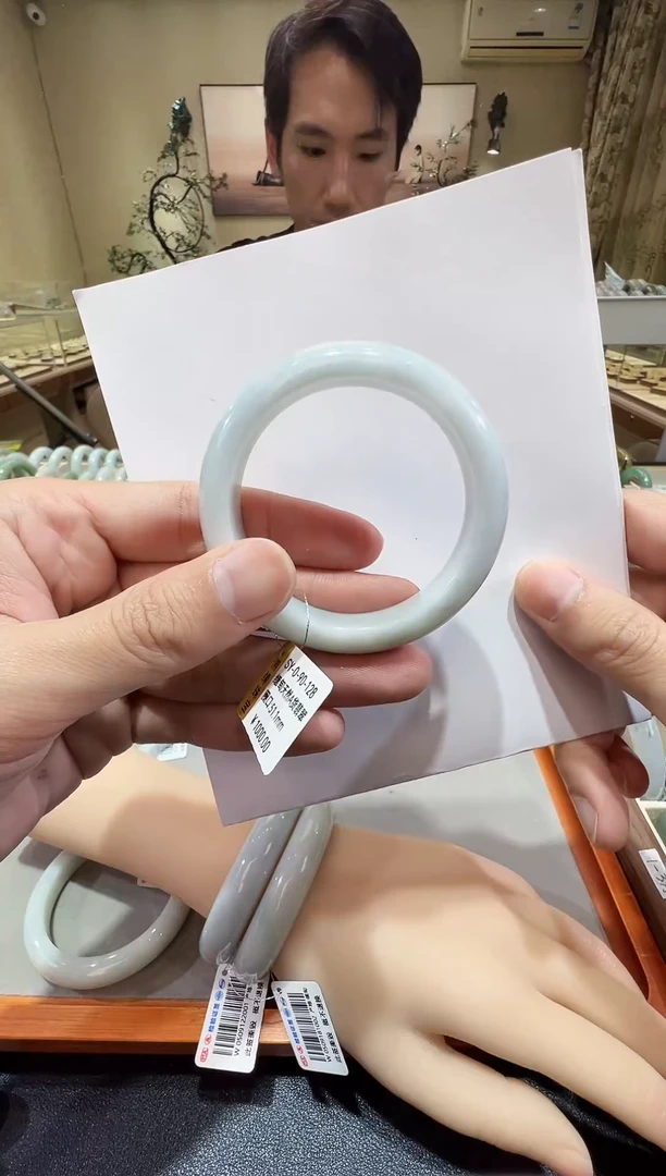 纯天然缅甸A货翡翠手镯51-52mm-90128号