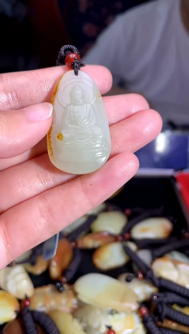 和田玉未镶嵌挂件1