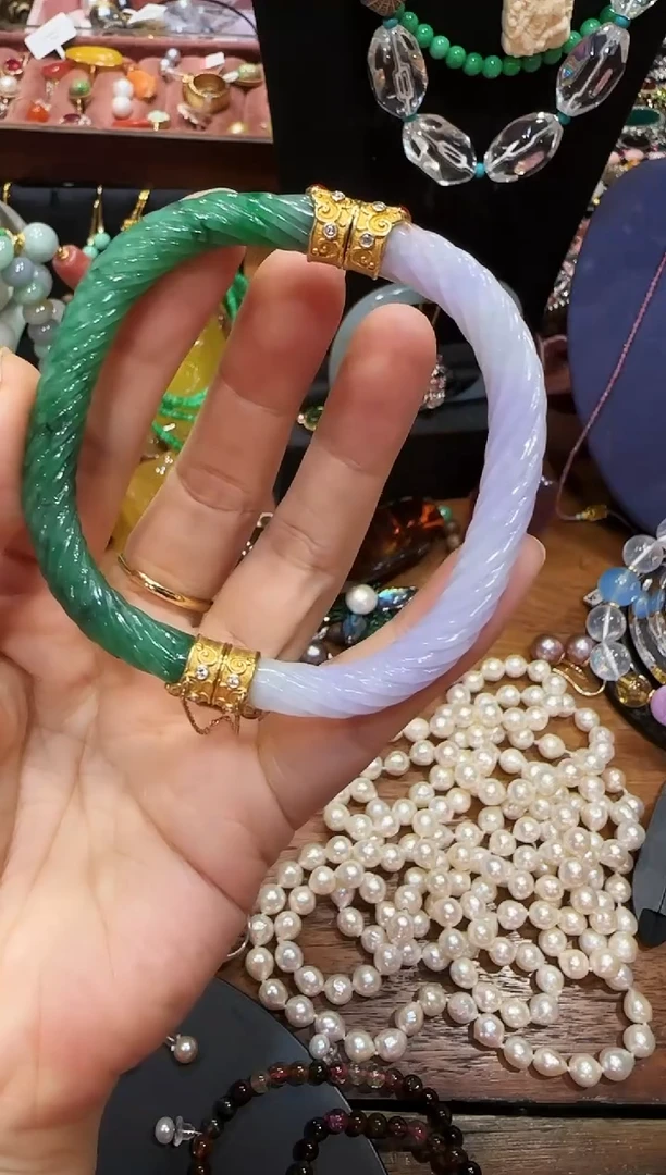 未镶嵌手镯翡翠翡翠