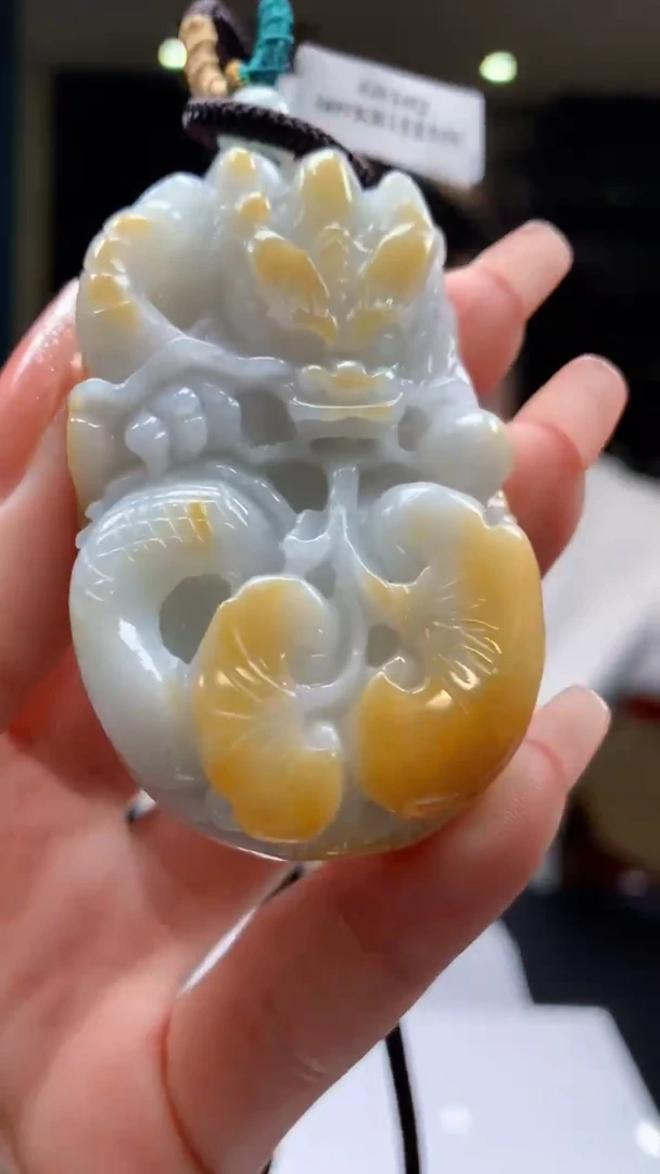 【闪购商品】定制翡翠未镶嵌1074-毛货挂件11