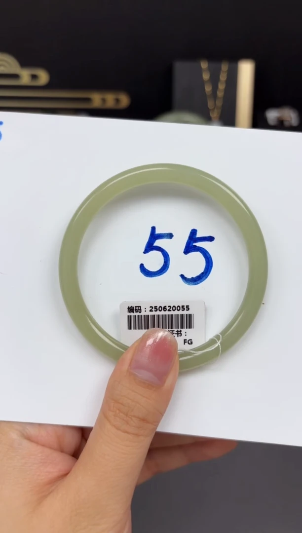 和田玉手镯未镶嵌晴*0055