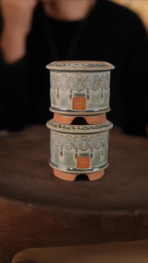 【闪购商品】红陶1-19-004默认有瑕一个口5.5