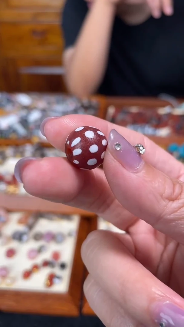 玛瑙/玉髓颈饰未镶嵌245满天星单珠