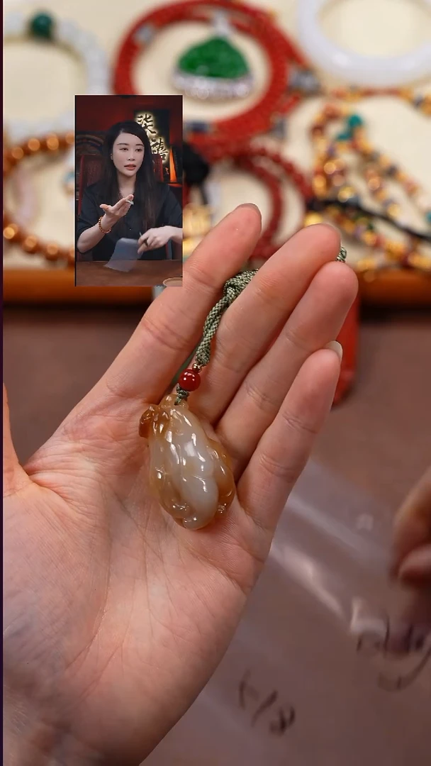 吊坠(赠链)未镶嵌和田玉喵*?柒禧文玩回血好物