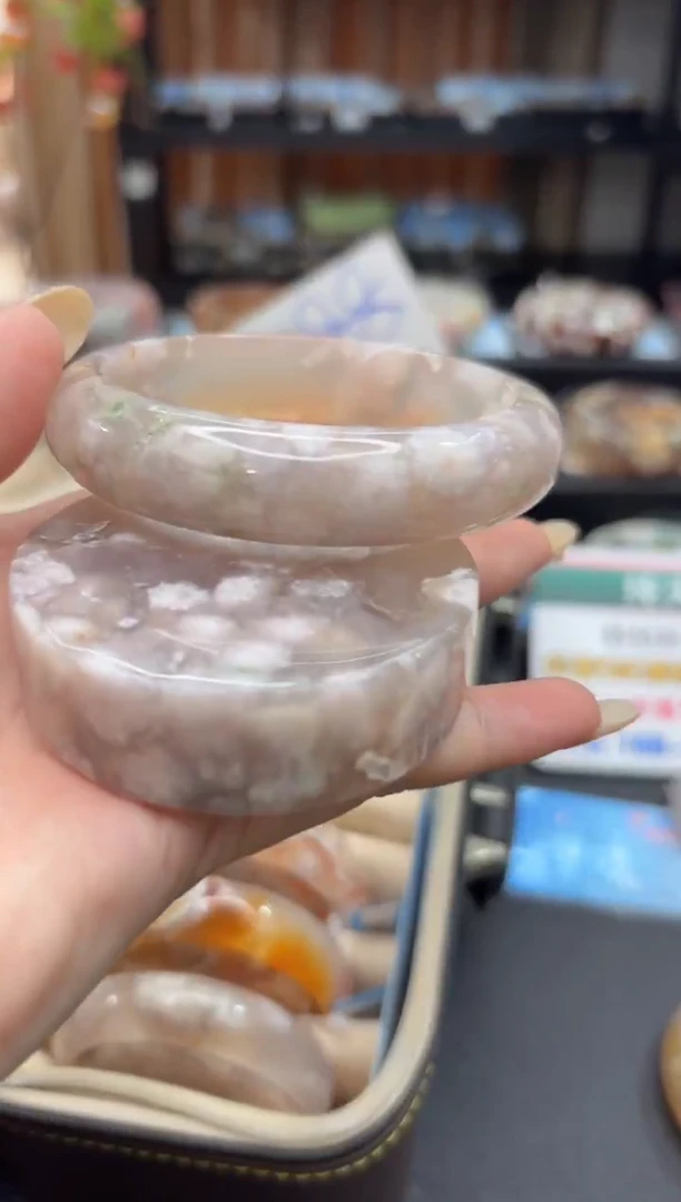 未镶嵌手镯石英质玉C306(60圈赠送镯心)