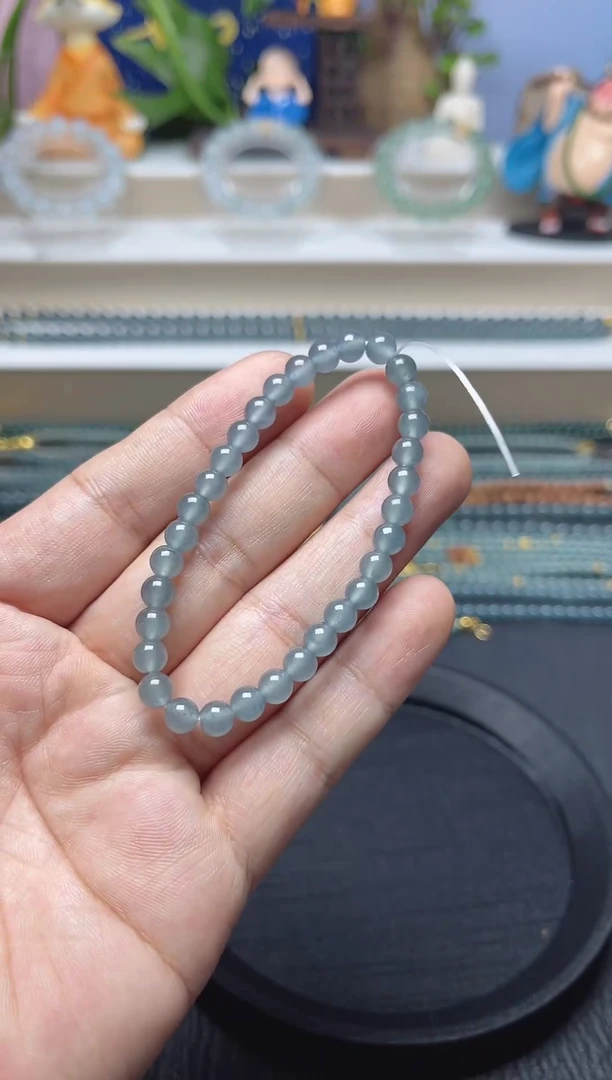 未镶嵌手串翡翠天然危地马拉翡翠手串浅蓝调卡6左右