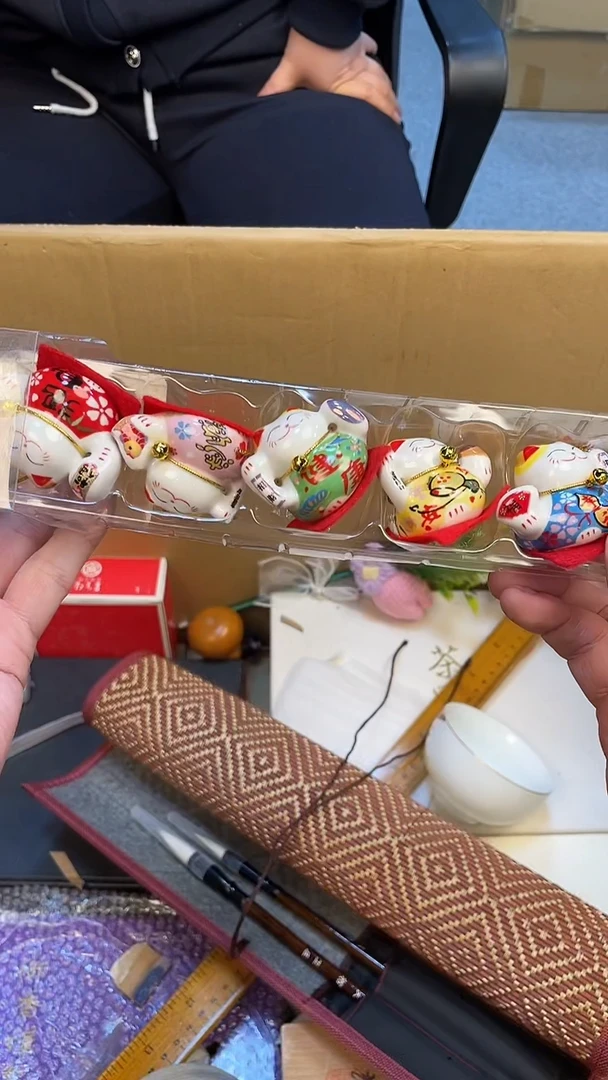 摆件知***己如图所示 老崔精选