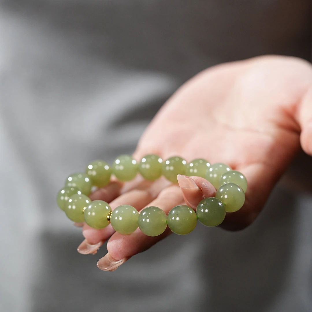 【鑫浩矿业】新疆和田玉-高品湖水冻葡萄肉卡12手串一条  百搭气质