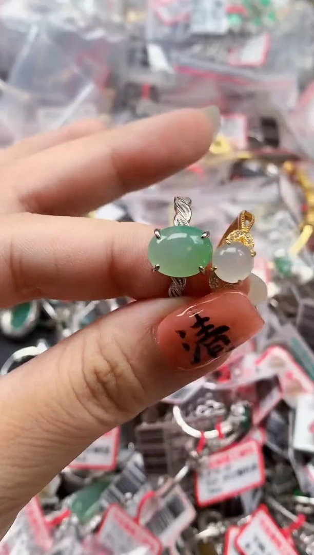 银S925镶嵌戒指翡翠天然A货缅甸翡翠