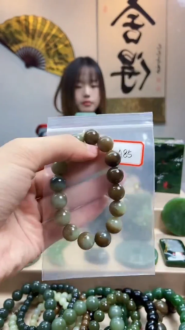 未镶嵌和田玉挂件1