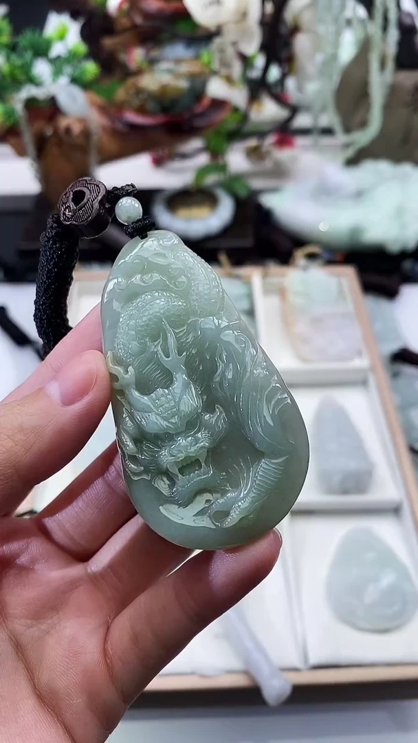 颈饰未镶嵌翡翠天然缅甸A货翡翠