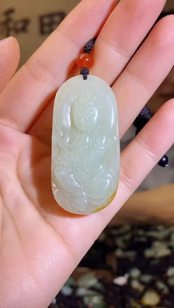 颈饰未镶嵌和田玉1