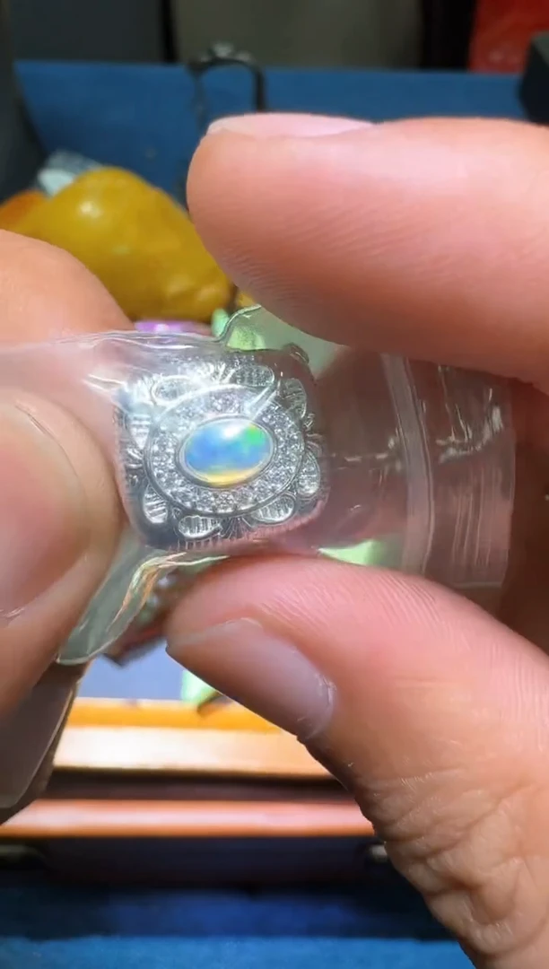 【闪购商品】欧泊珠宝奇石未镶嵌多样性发一件035