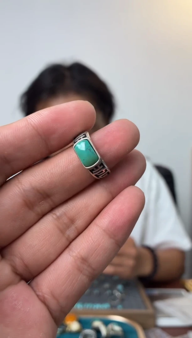 未镶嵌绿松石戒指噶玛珠宝