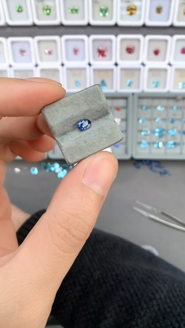 【闪购商品】定制蓝宝石裸石未镶嵌0.60ct