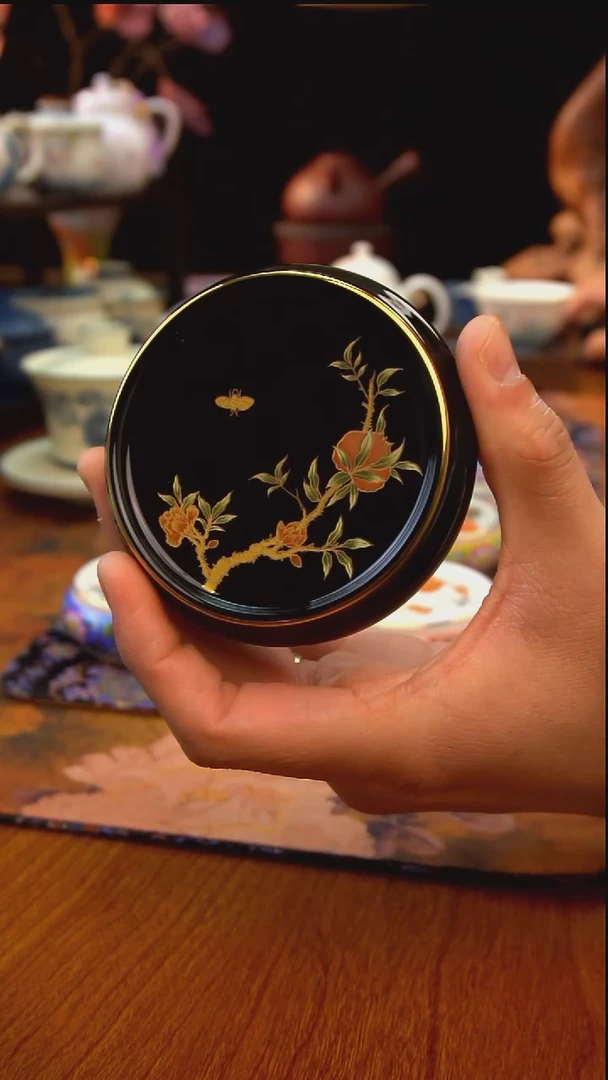 专做手绘和手工茶具的直播间