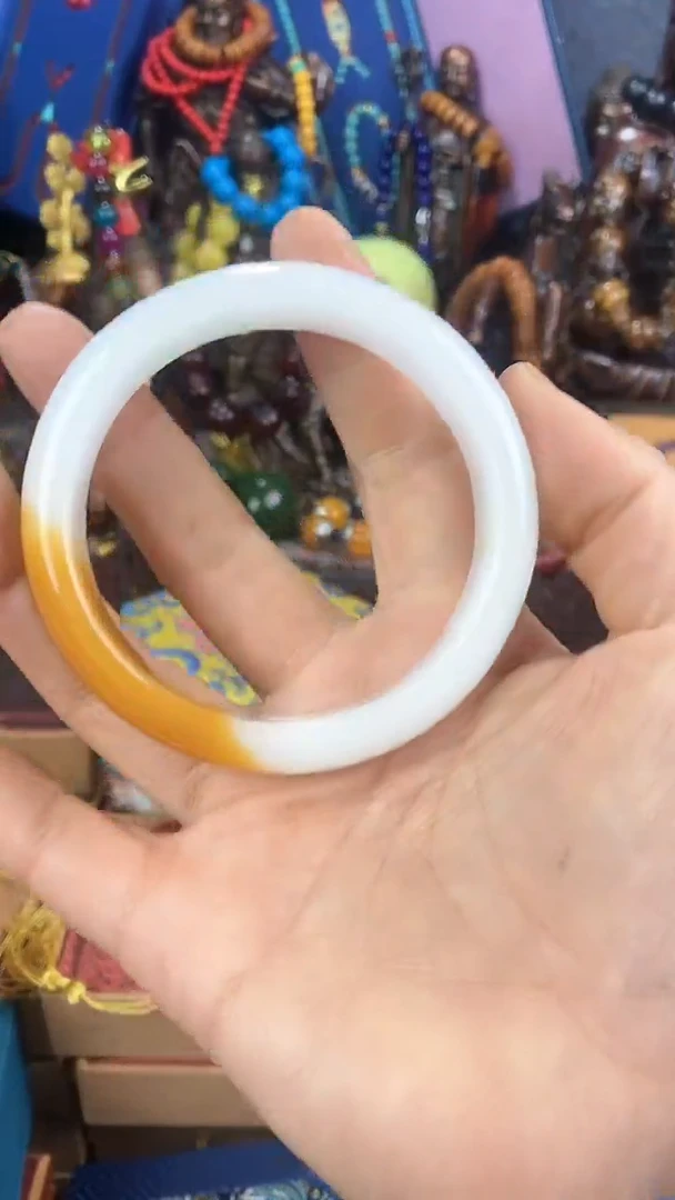 【闪购商品】和田玉（糖玉）挂件未镶嵌猪妹精品专属链接