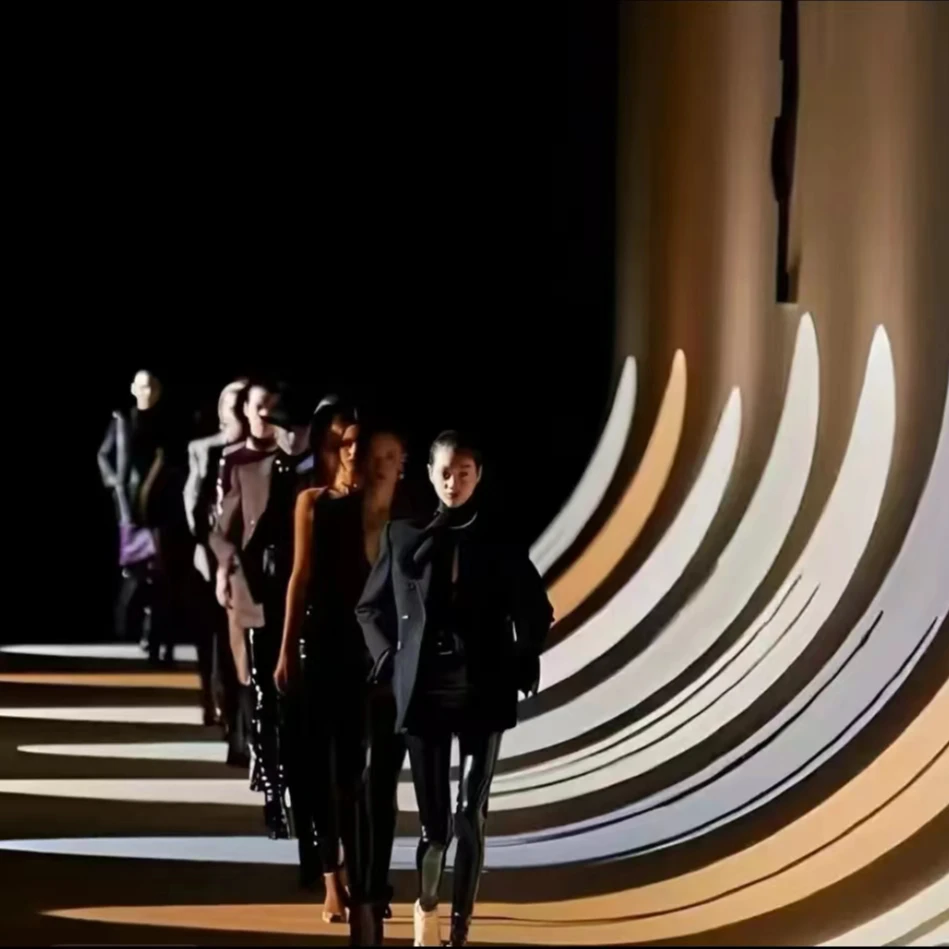 2024年新款百搭高级休闲男女裤子同款