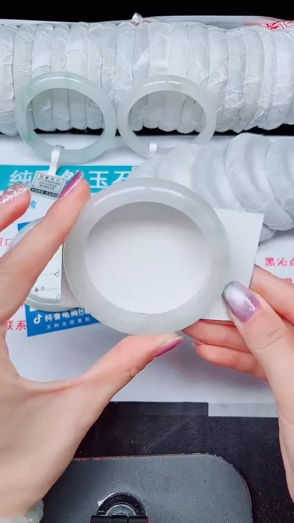 未镶嵌手镯石英质玉164-56/57