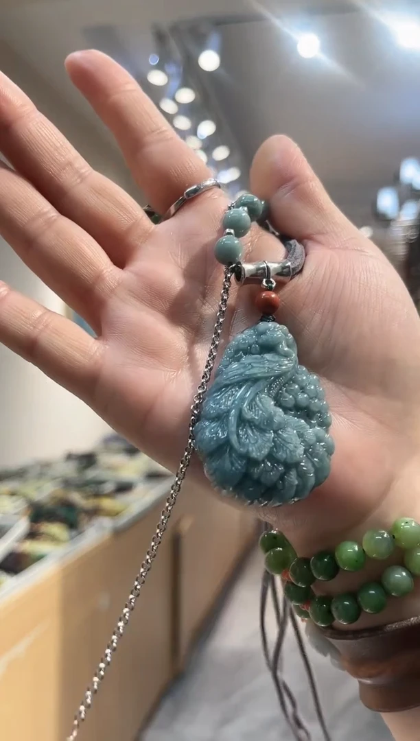 【闪购商品】翡翠颈饰未镶嵌吊坠