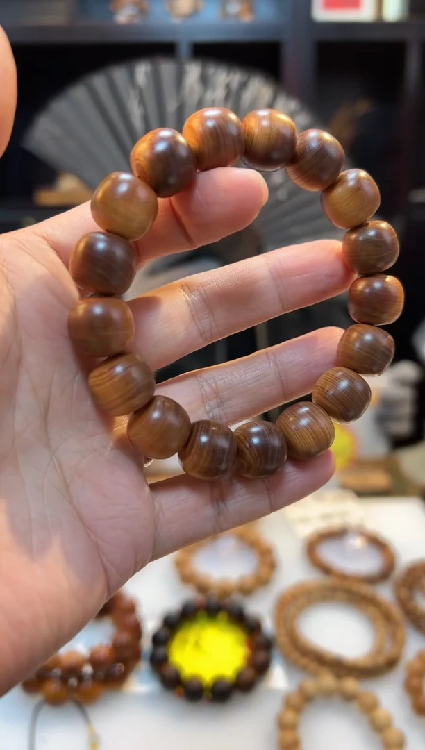 崖柏叶***秋1.3*1.4黑油精品老型单圈太行无礼盒