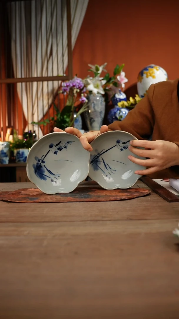 当代高温釉下彩手绘陶瓷餐具