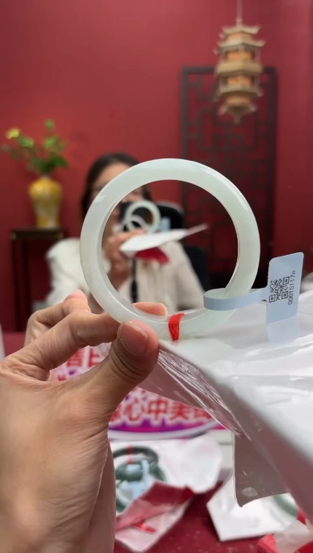 未镶嵌手镯翡翠翡翠手镯3