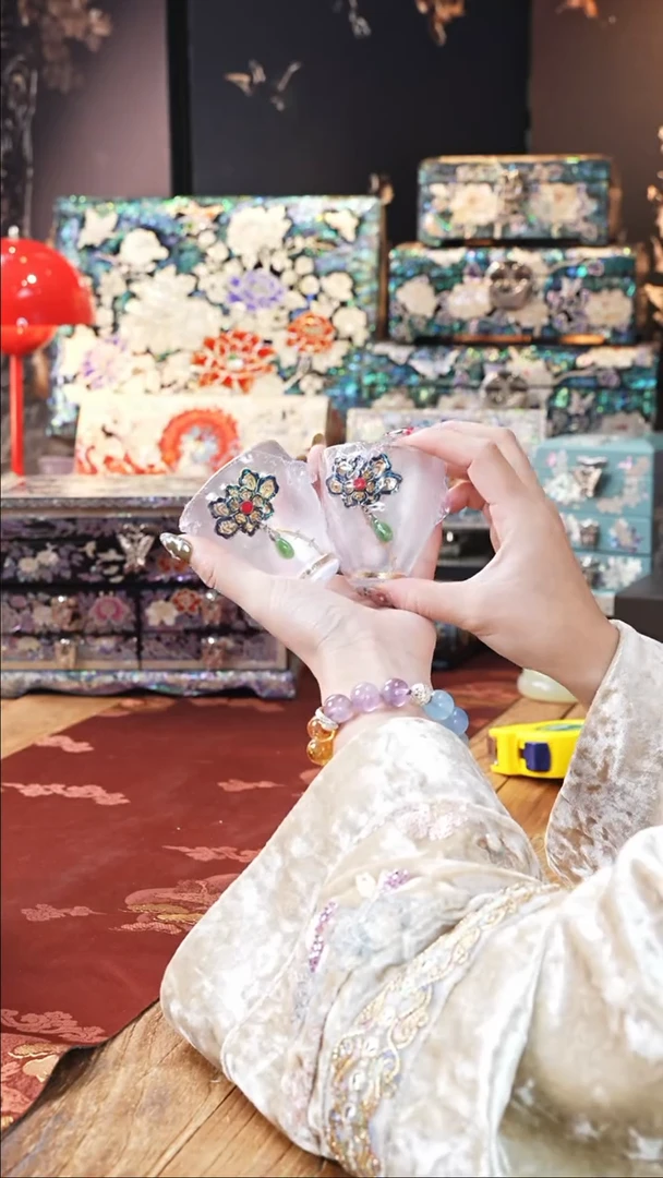 【闪购商品】瓷片豆包儿推荐饰品摆件