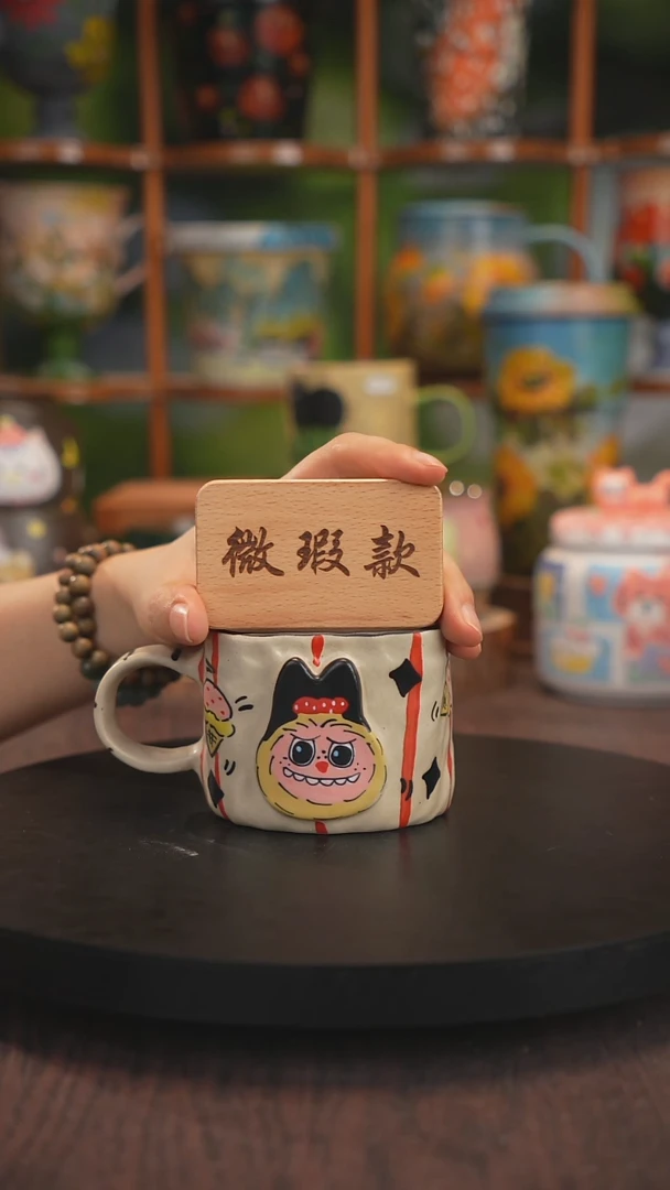 景德镇釉下彩手绘拉布布微瑕