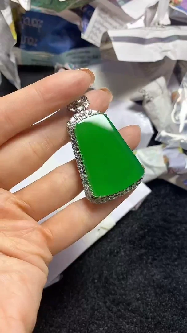 满色吊坠 所见即所得！