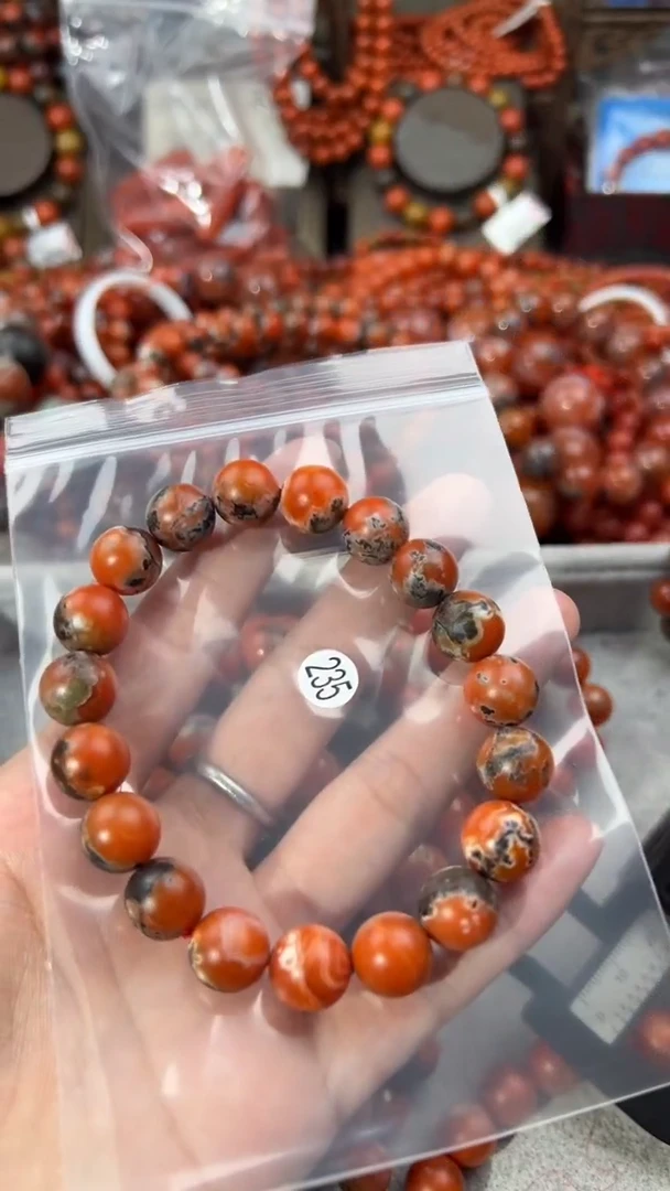 南红玛瑙手串未镶嵌11+