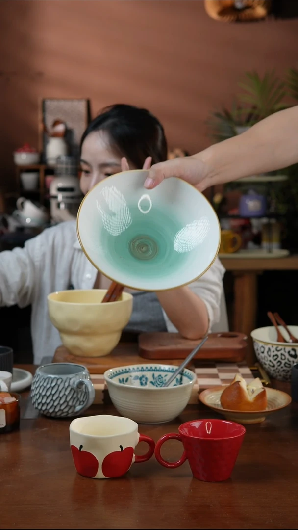 瓷片8英寸窑变绿星空斗笠碗  微瑕 凑满20发货