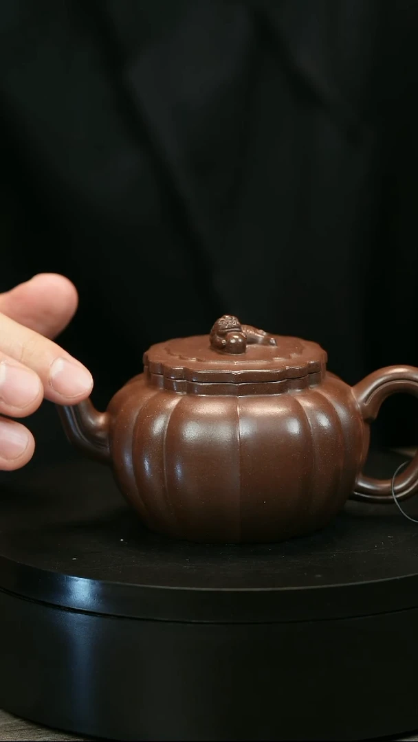茶壶紫砂辉*H2138邵文彬筋纹明清狮球
