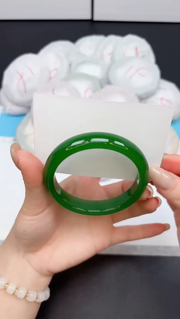 未镶嵌手镯石英质玉14/5960