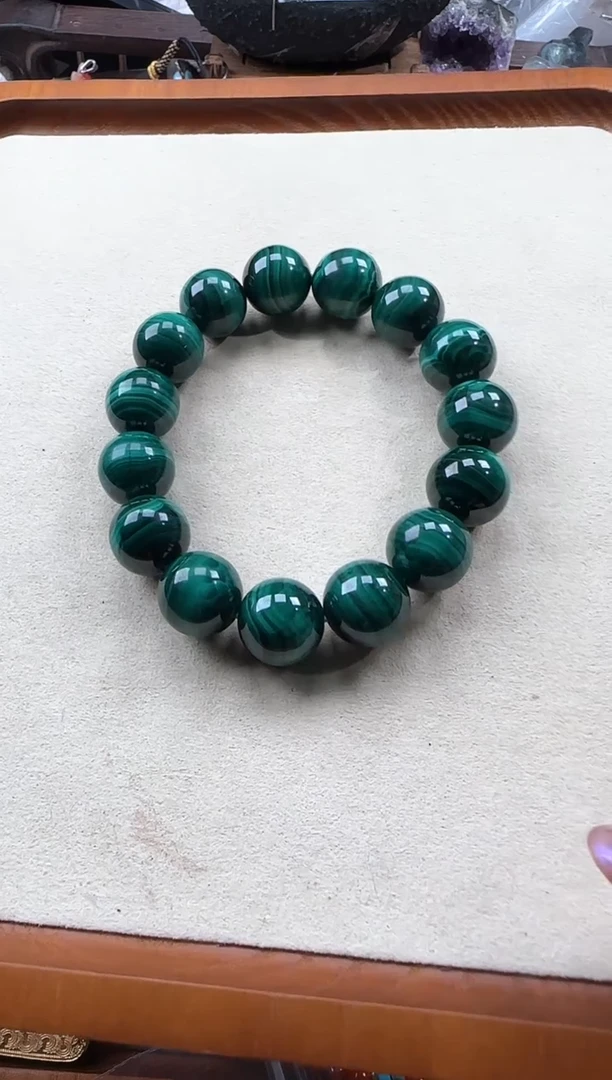 未镶嵌孔雀石手链16546546