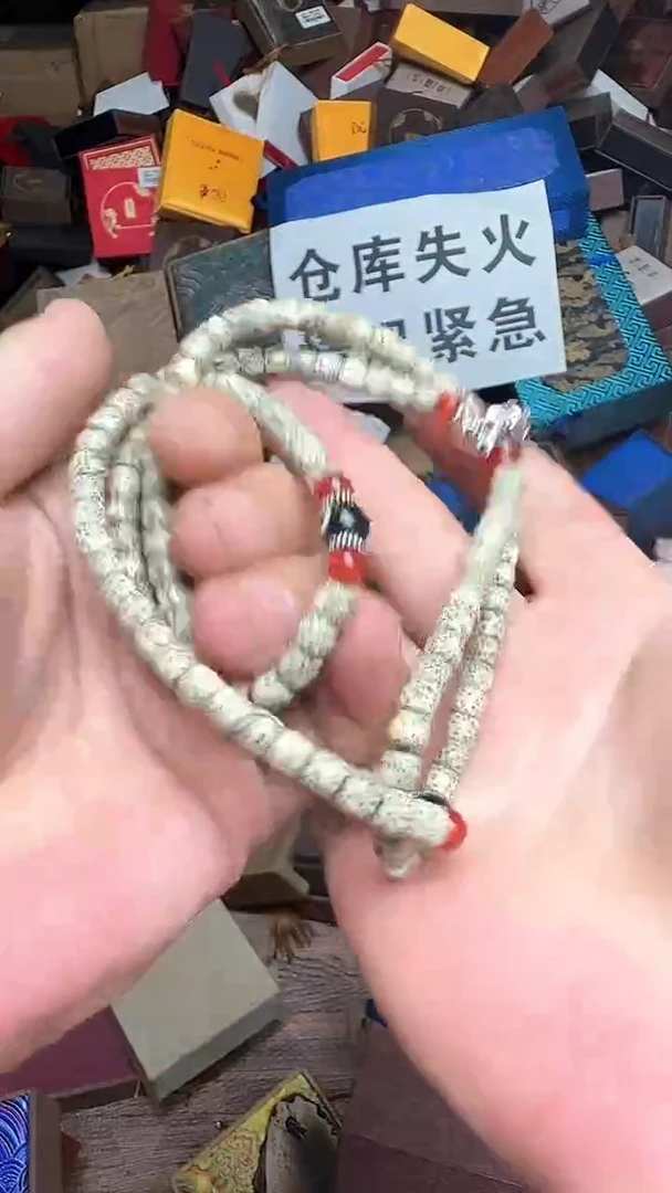 木随机精品手串##（无礼盒）