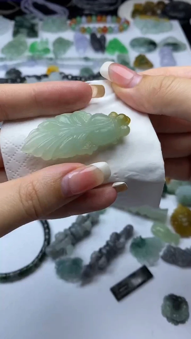 未镶嵌定制翡翠毛货定制不退不换