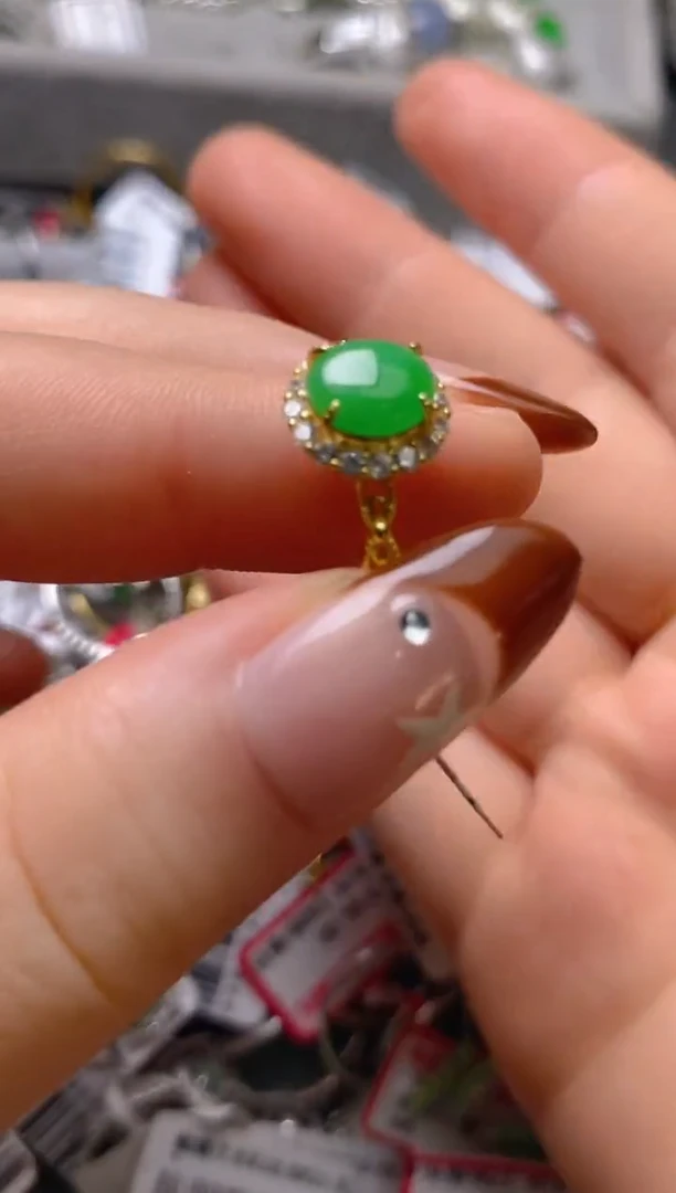 银S925镶嵌戒指翡翠百内无证书